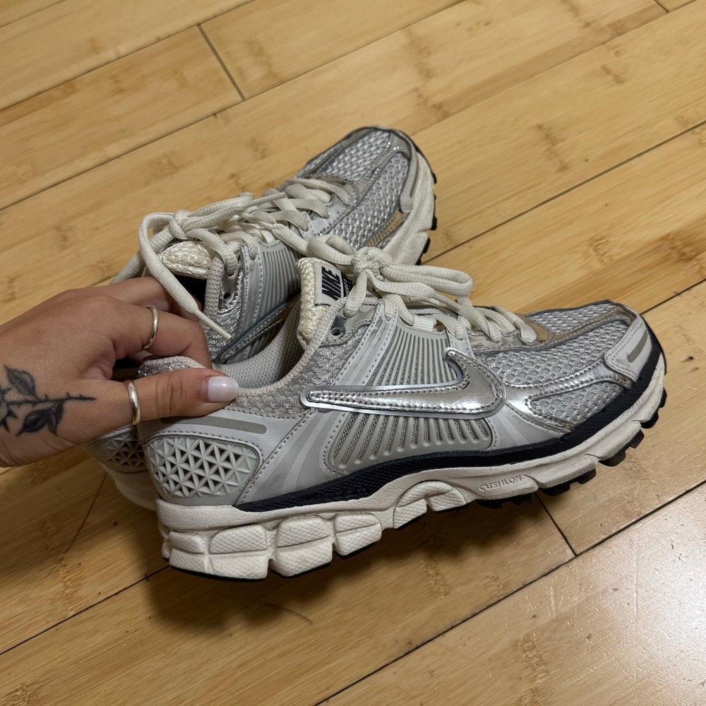 Nike Vomero photon/silver